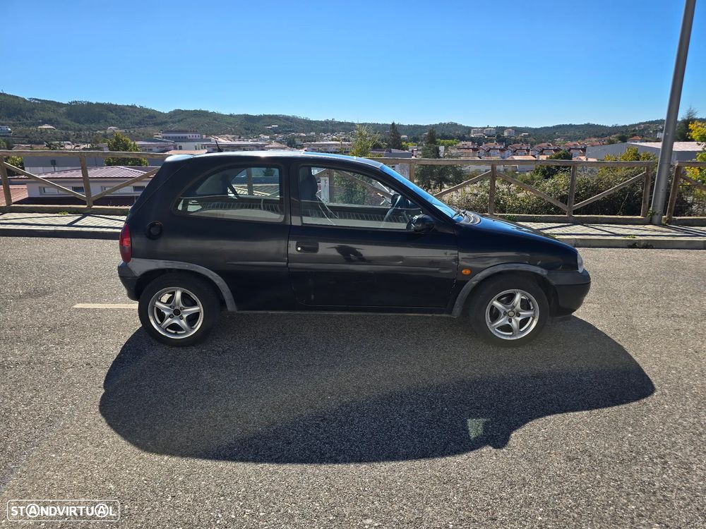 Opel Corsa - 5