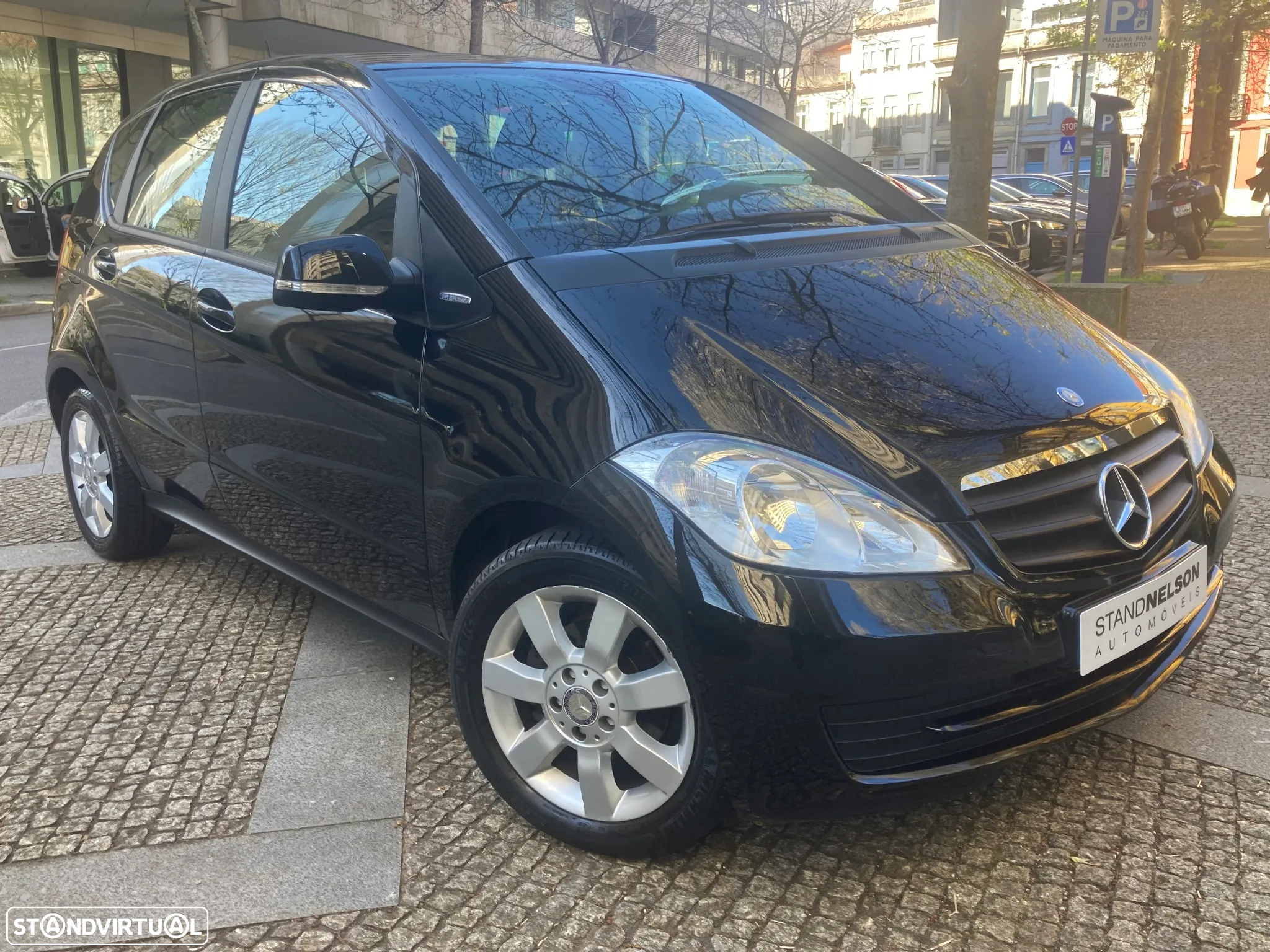 Mercedes-Benz A 160 Classic BlueEfficiency - 4