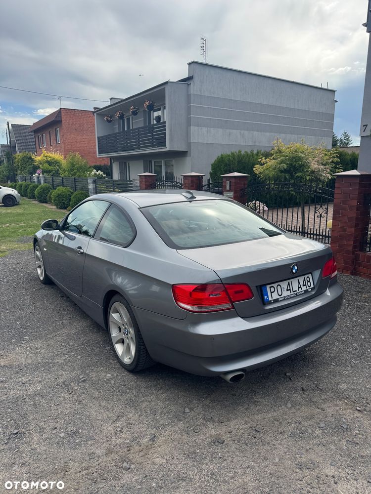BMW Seria 3 320d - 2