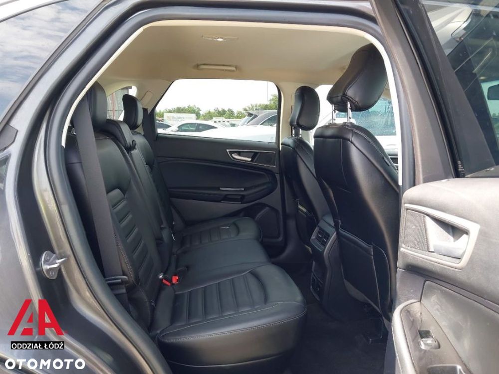 Ford Edge - 11