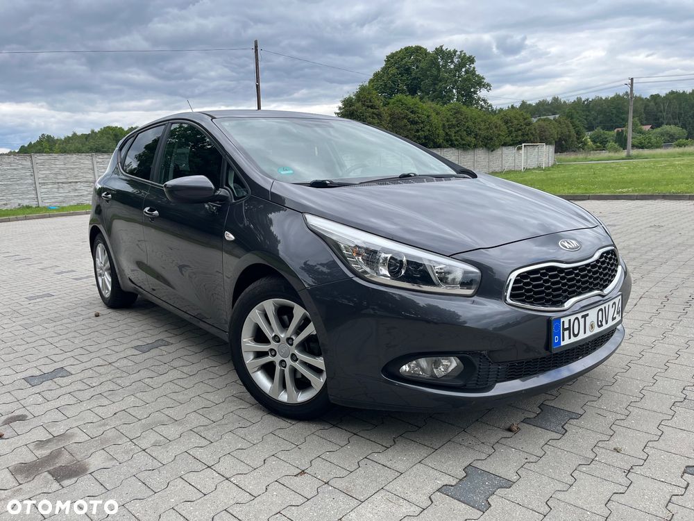Kia Ceed 1.6 GDI Vision - 1
