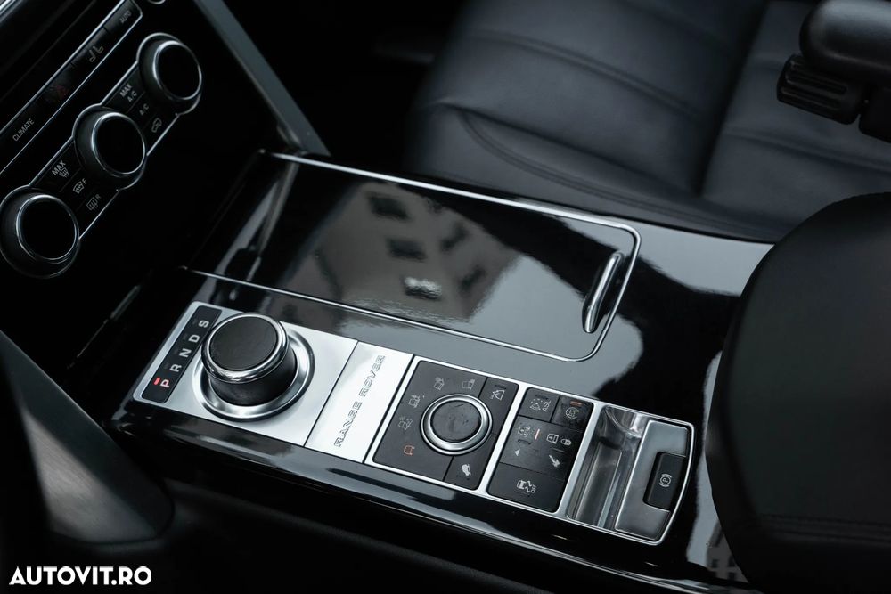 Land Rover Range Rover - 29