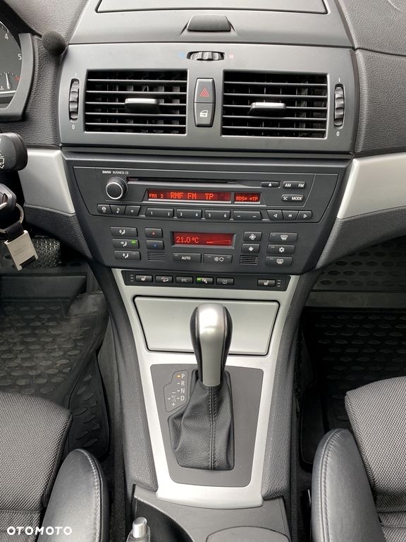 BMW X3 xDrive20d - 33