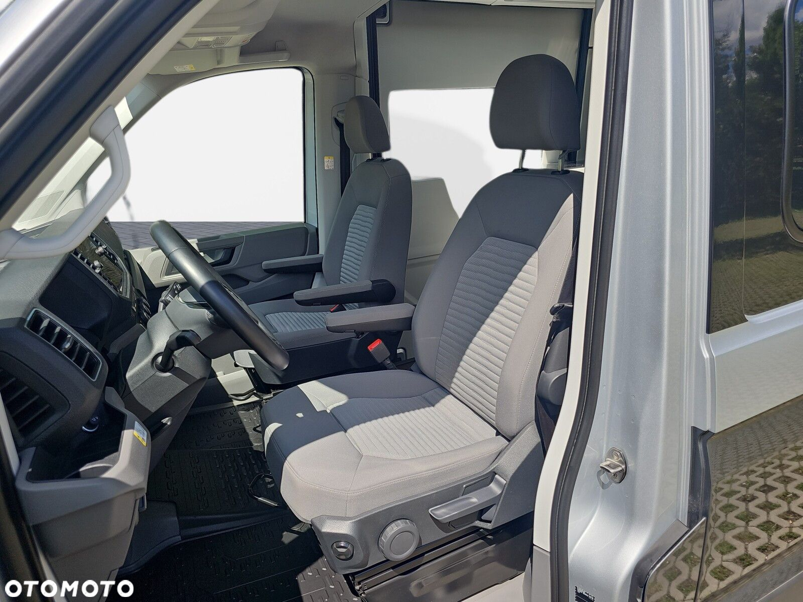 Volkswagen Grand California - 34