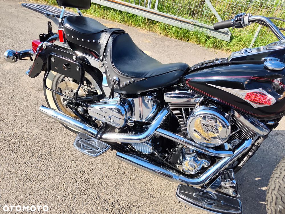 Harley-Davidson Softail Heritage Classic - 18