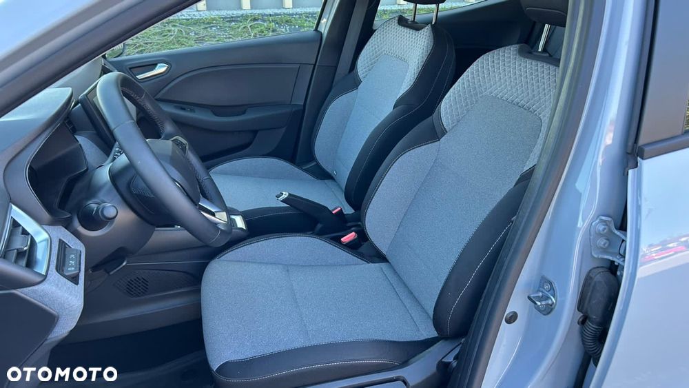 Renault Clio - 14