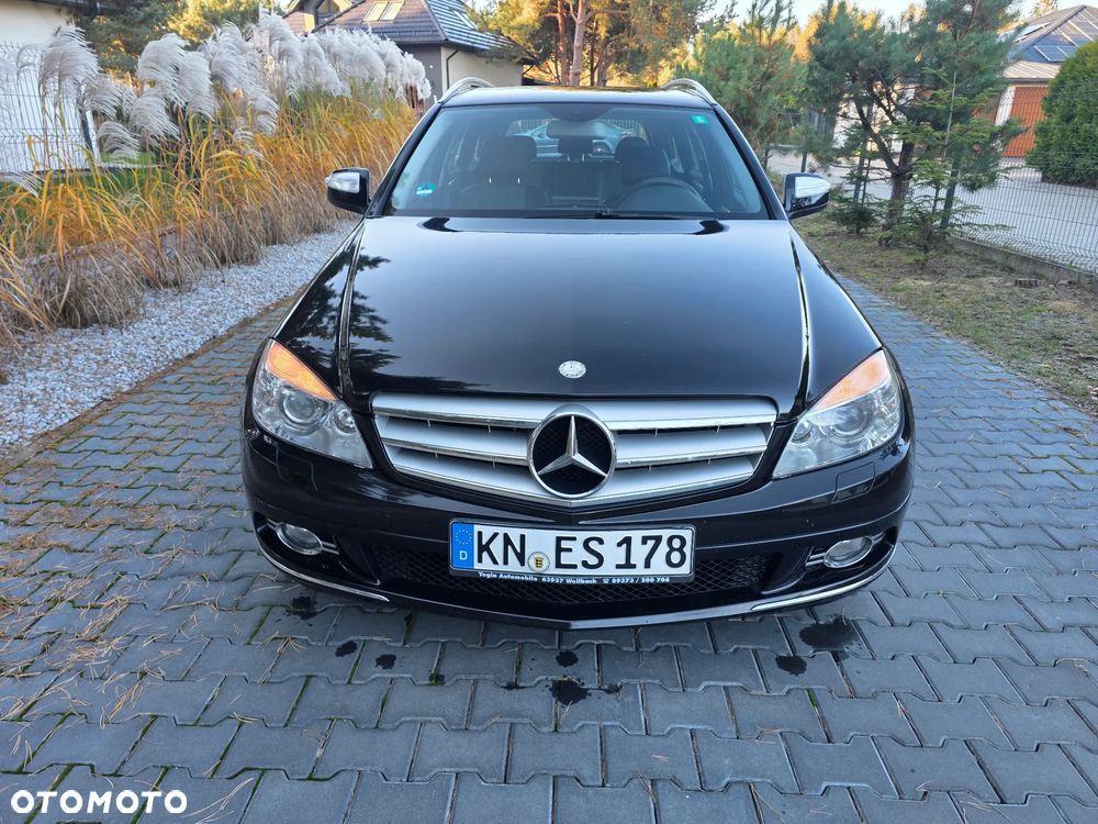 Mercedes-Benz C-Class 2008 photo 2