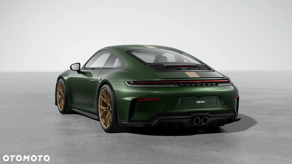 Porsche 911 GT3 Touring PDK - 4