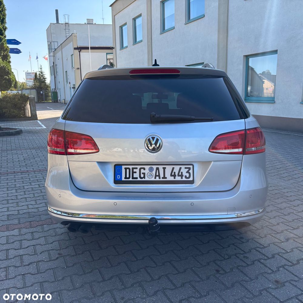 Volkswagen Passat 2.0 TDI BlueMotion Technology Highline - 20