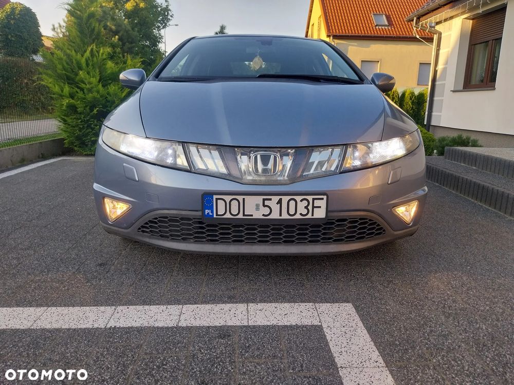Honda Civic 2.2i-CTDi DPF Executive - 2