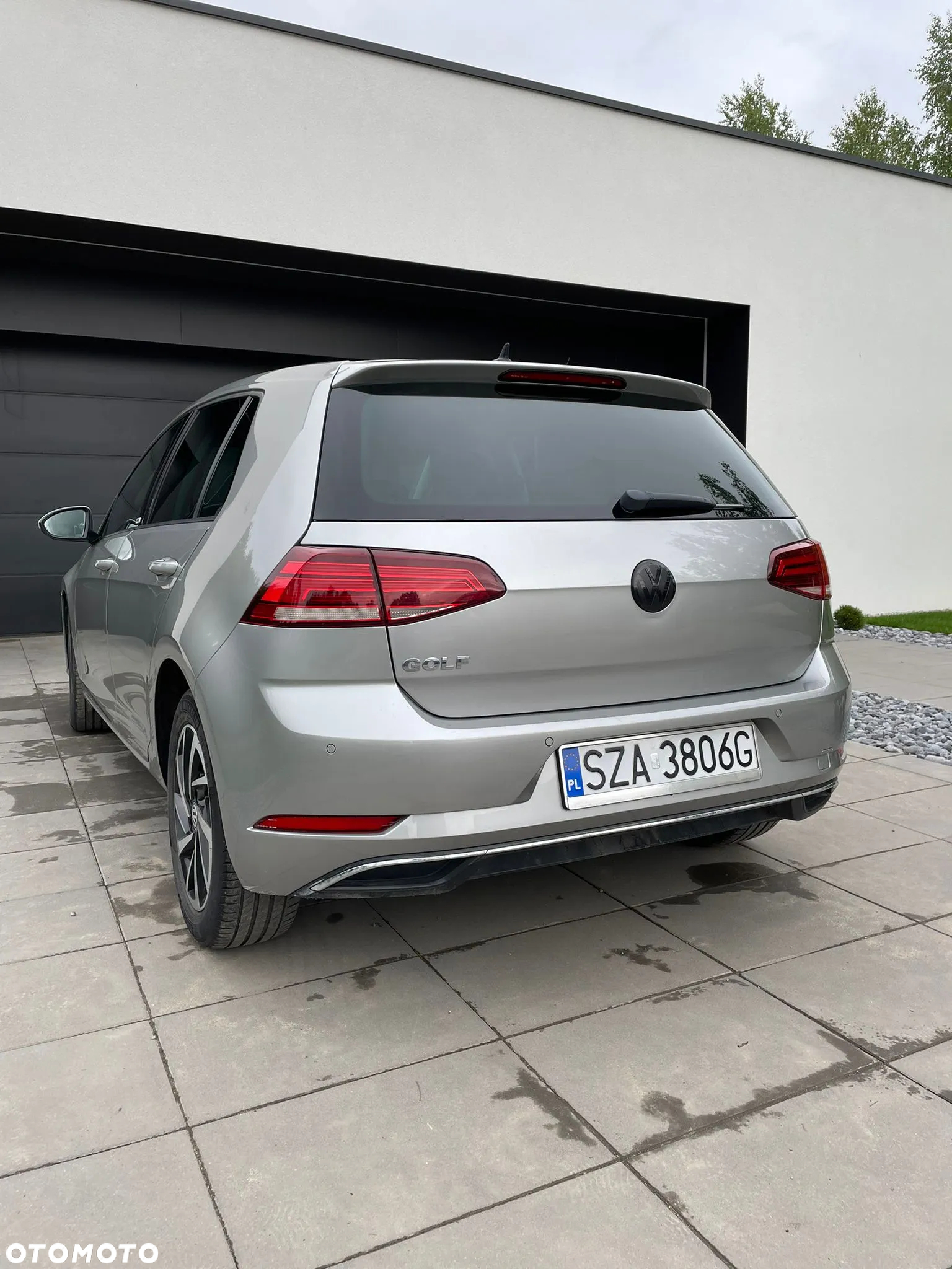 Volkswagen Golf VII 1.0 TSI Comfortline DSG - 3