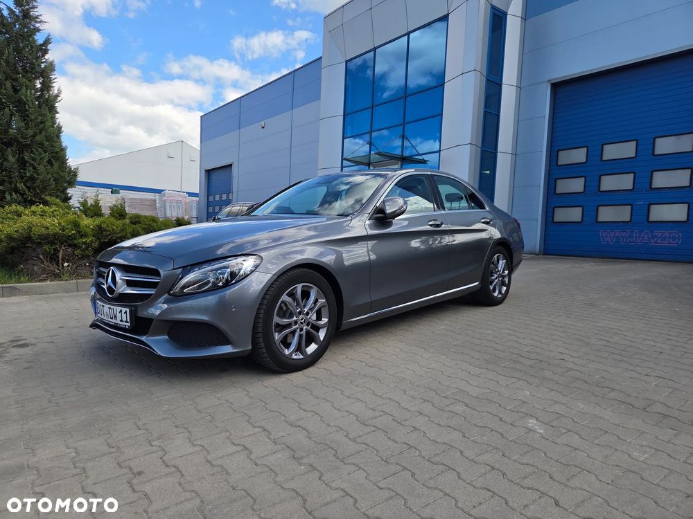 Mercedes-Benz Klasa C 180 9G-TRONIC Edition - 11