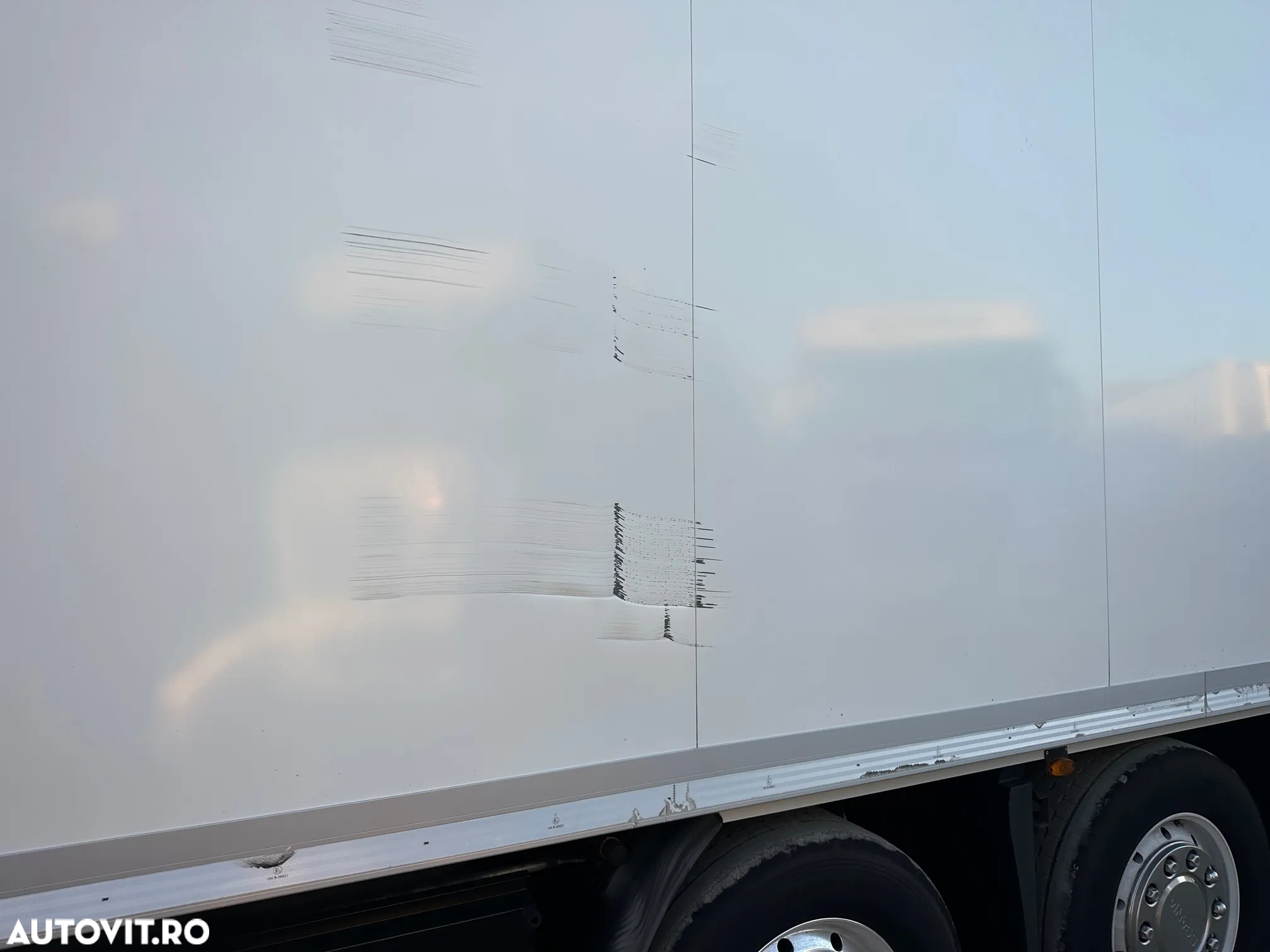 Kögel SN24 Frigo Thermo King SLX300-H 2.72 - 6