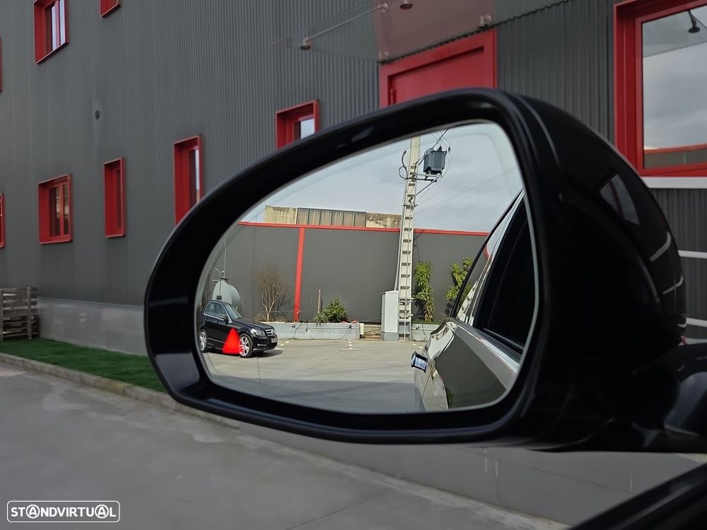 Mercedes-Benz E 300 de - 10