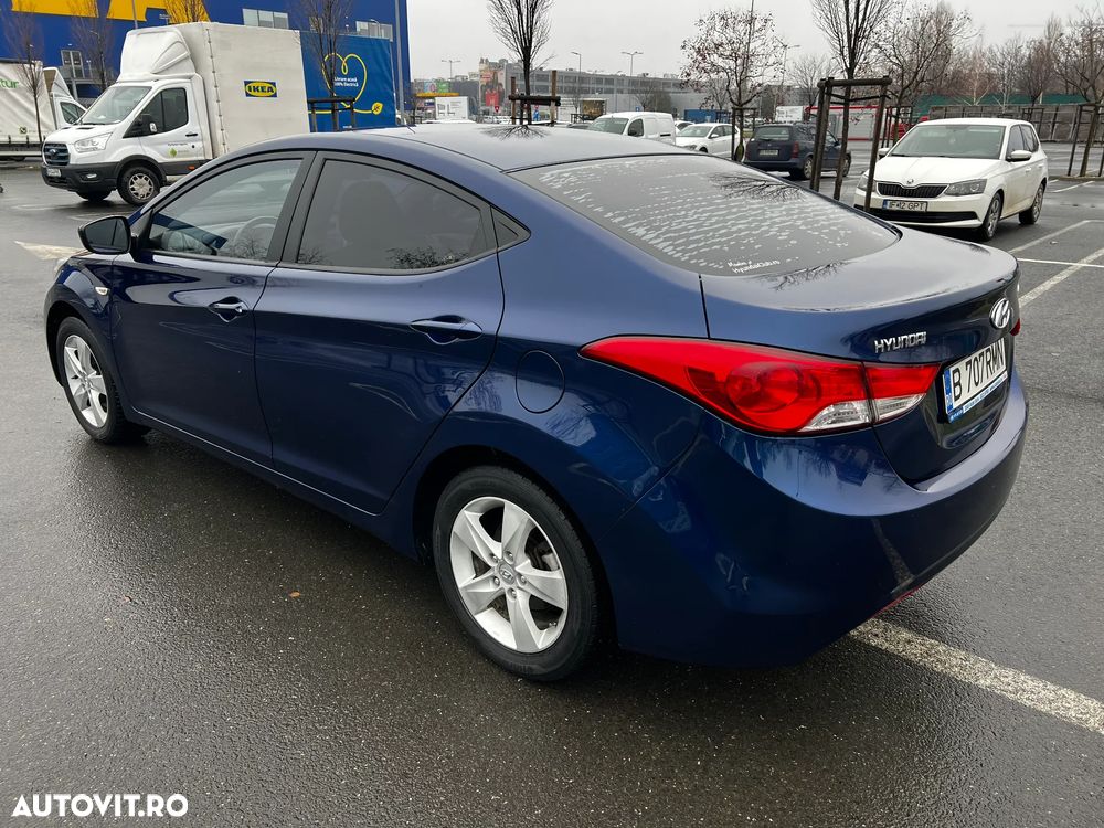 Hyundai Elantra 1.6 MPi Highway - 3