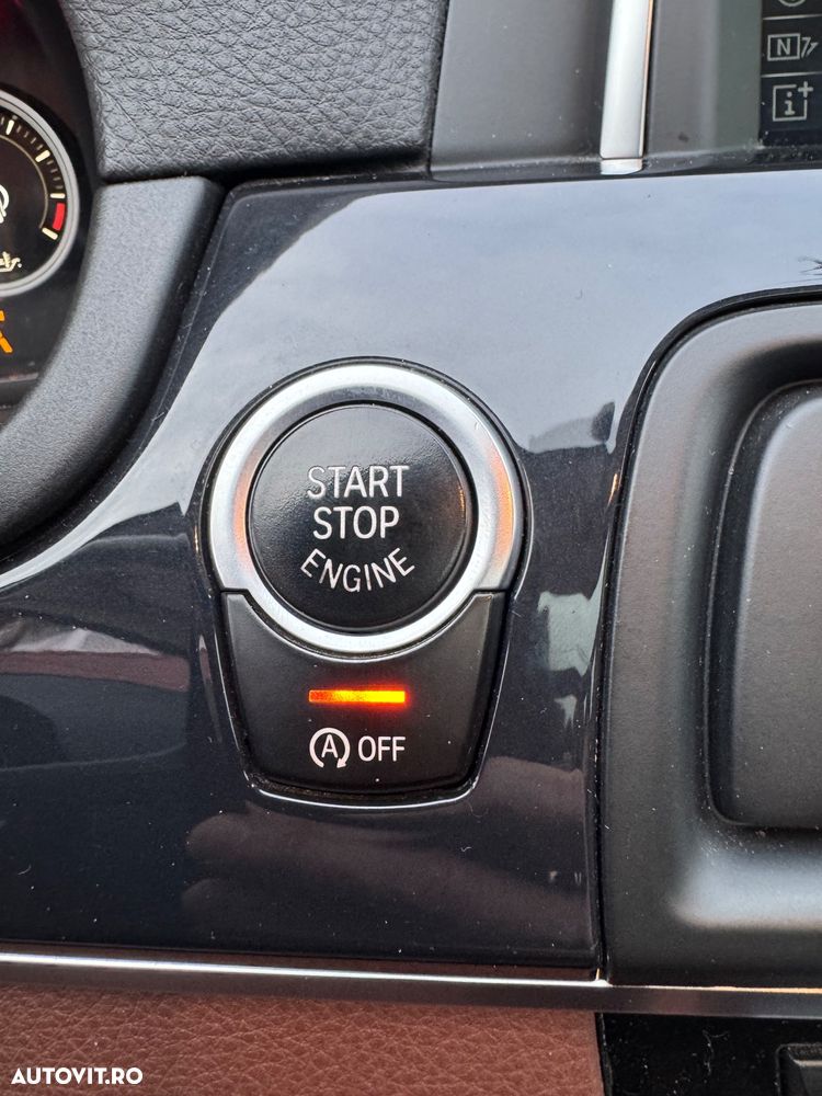 BMW Seria 5 520d Aut. Luxury Line - 14