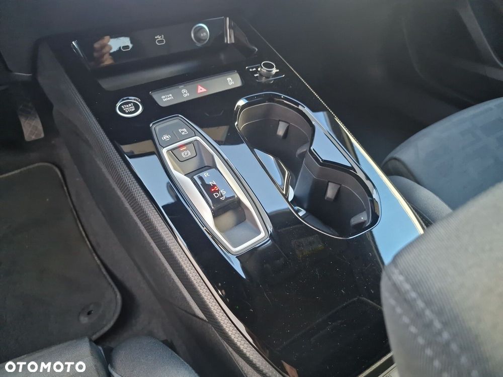 Audi A5 Avant TFSI S tronic - 16