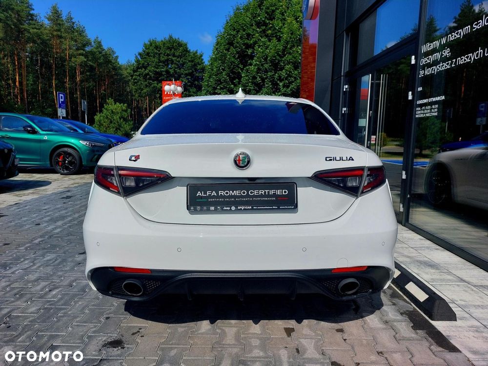 Alfa Romeo Giulia 2.0 Turbo Veloce Q4 - 9