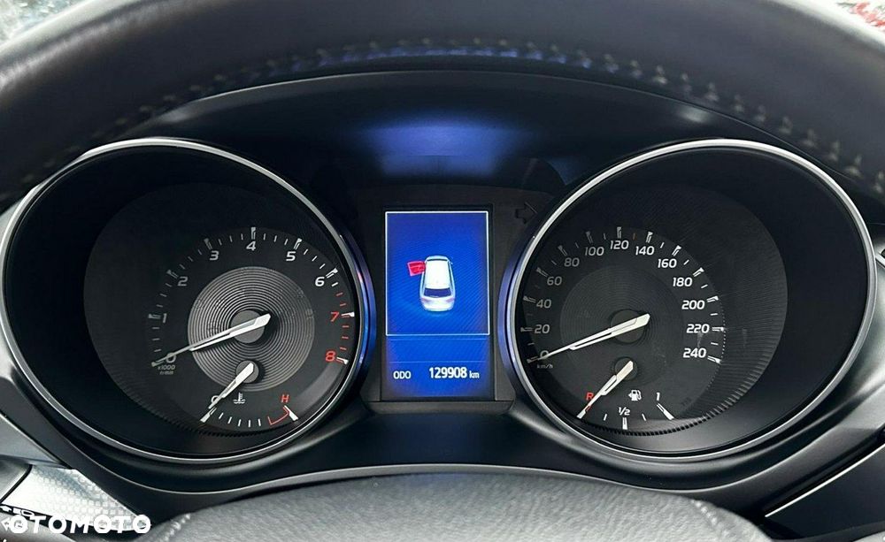 Toyota Avensis 1.8 Premium - 20