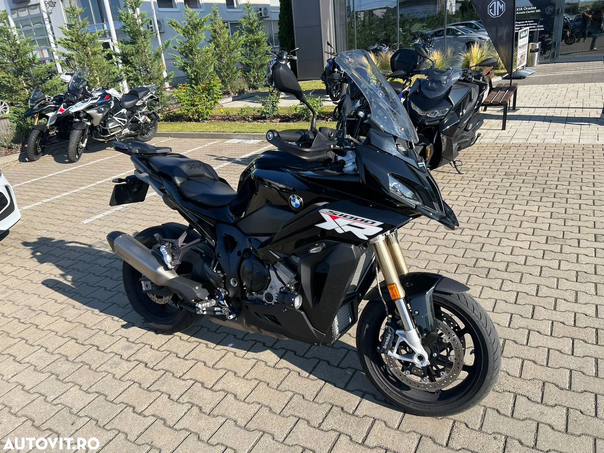 BMW S1000XR - 1