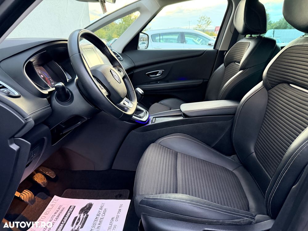 Renault Scenic BLUE dCi 120 BUSINESS EDITION - 9