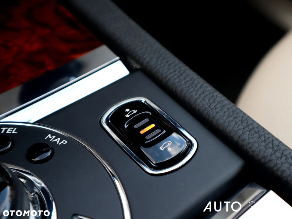 Rolls-Royce Ghost Standard - 33