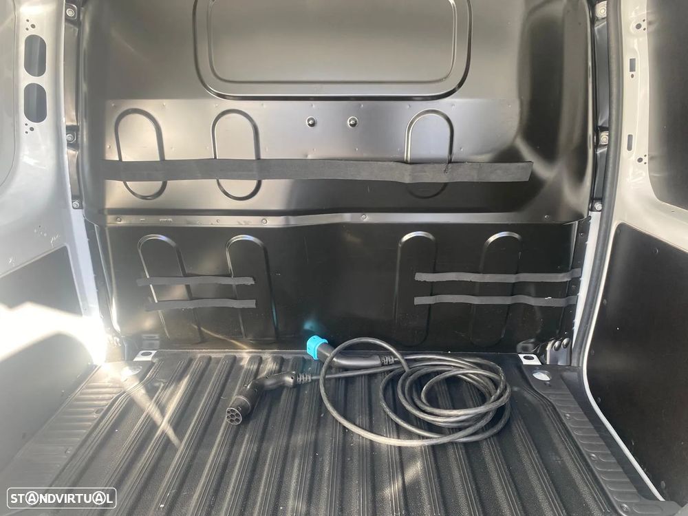 Renault kangoo ze - 2