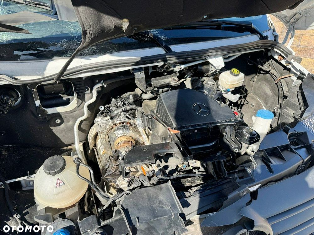 Mercedes-Benz Sprinter - 8