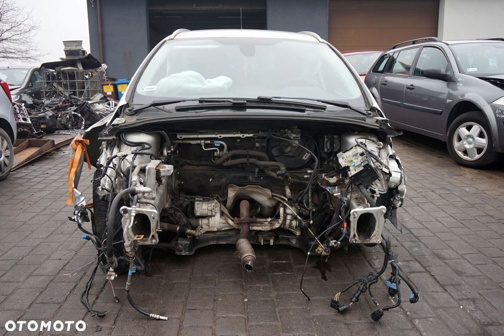 FORD FOCUS III MK3 LIFT KOMBI 2015 0F OF 1.6 TDCI T1DA T1DB 115KM B6 SREBRNY MOONDUST na części - 8