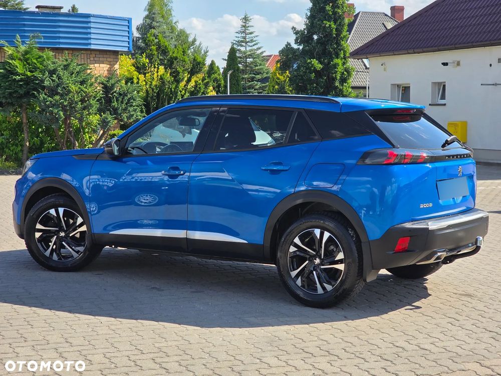 Peugeot 2008 1.2 PureTech Allure S&S EAT8 - 4