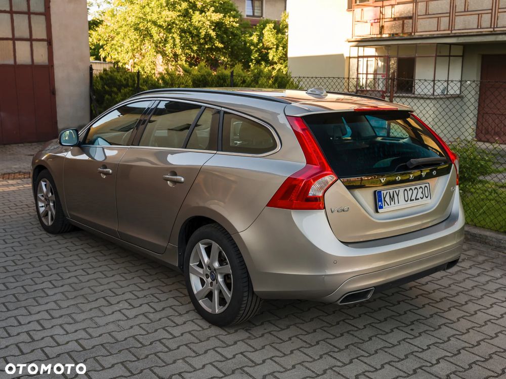 Volvo V60 - 5
