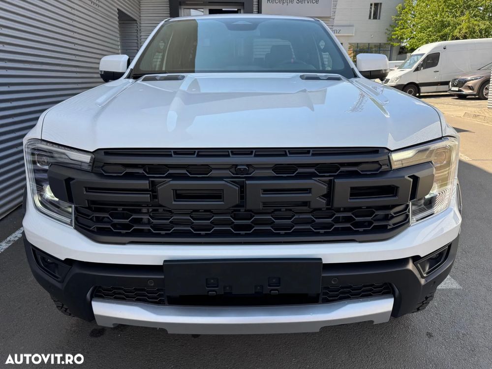 Ford Raptor - 15