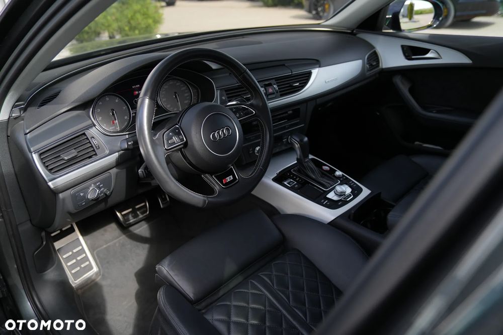 Audi S6 Limousine - 12