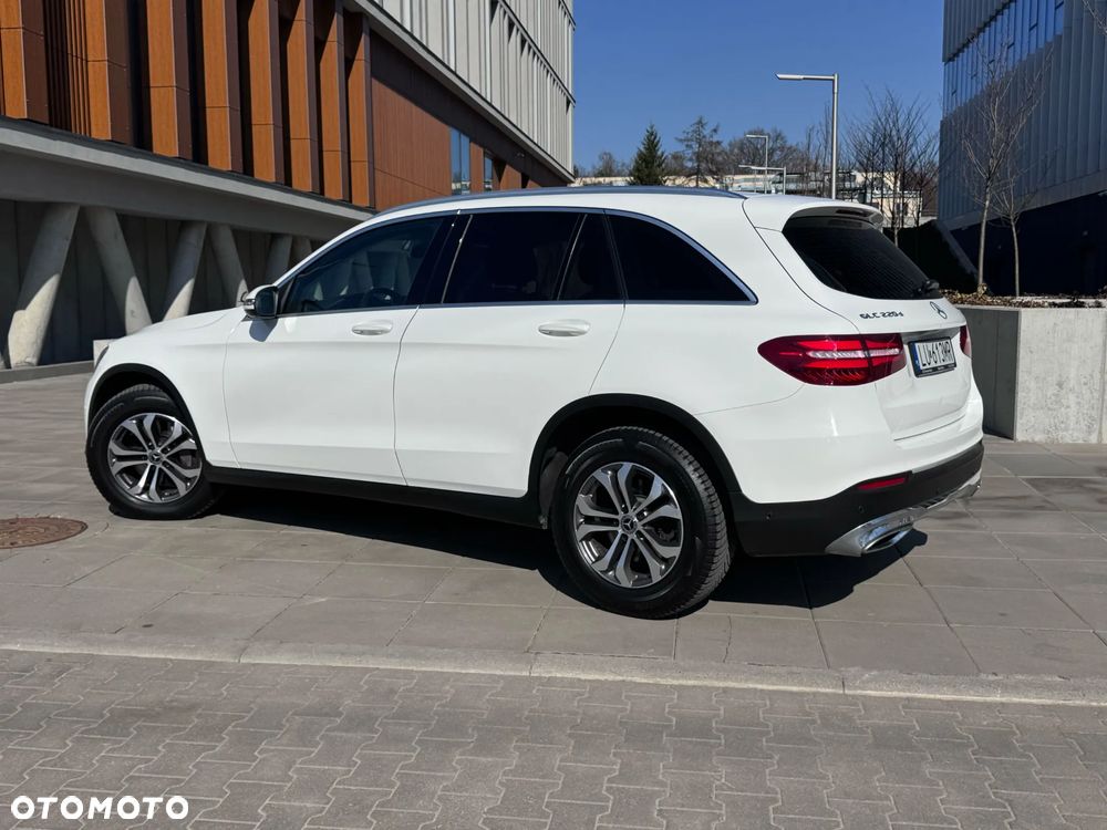 Mercedes-Benz GLC - 8