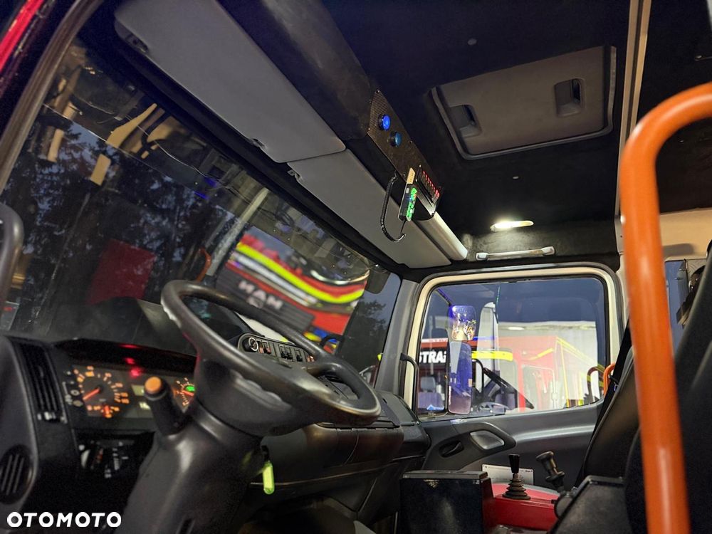 Mercedes-Benz Mercedes Atego GBA Wóz Strażacki Woda+Piana, Wysokie prześwity, Maszt oświetleniowy - 20