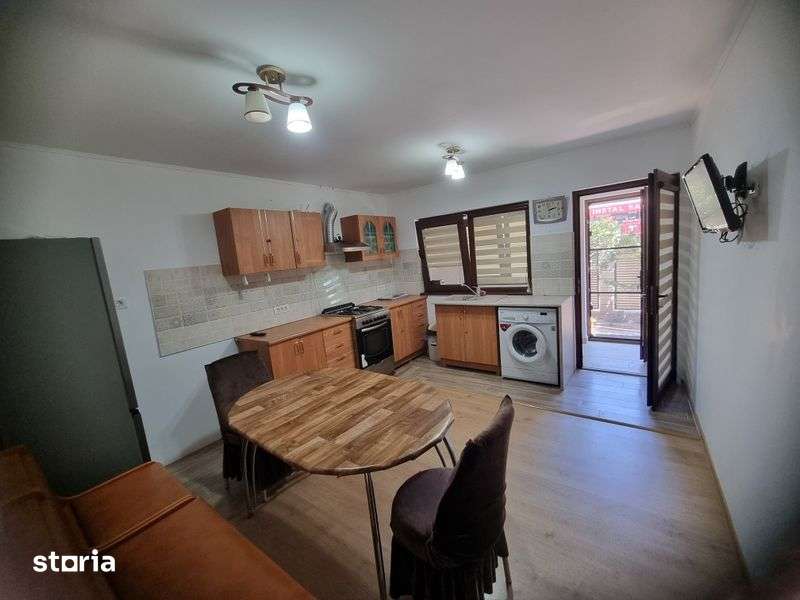 Apartament la curte de inchiriat in Mangalia — fotografia 3