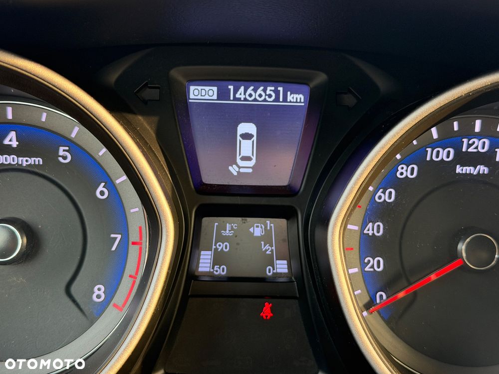 Hyundai i30 1.6 Comfort - 36