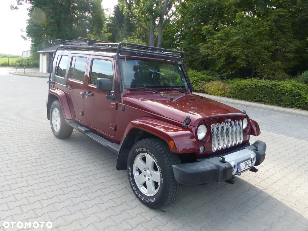 Jeep Wrangler Unlimited 3.8 Automatik Sahara - 4