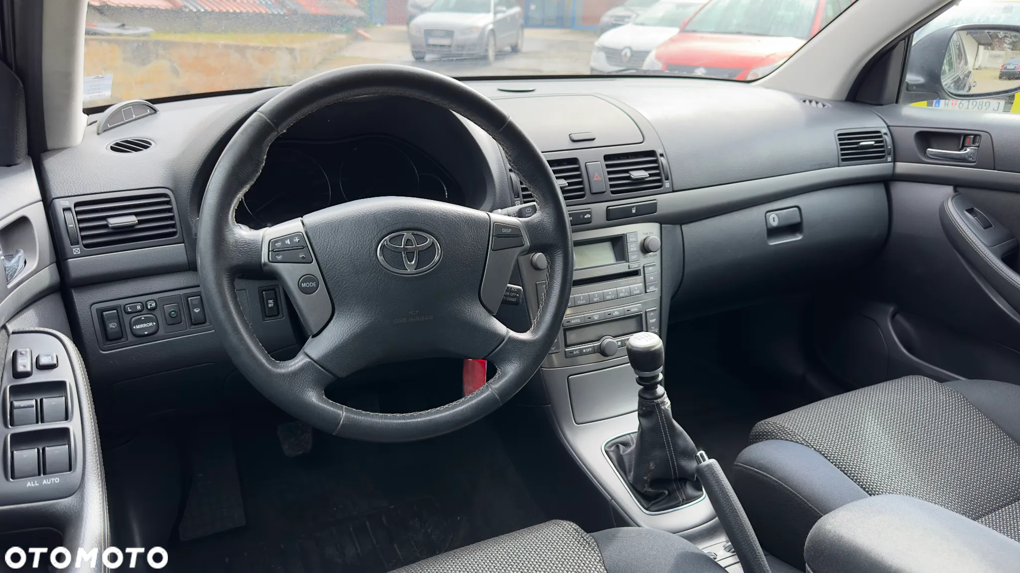 Toyota Avensis 2.2 D-4D Prestige - 8