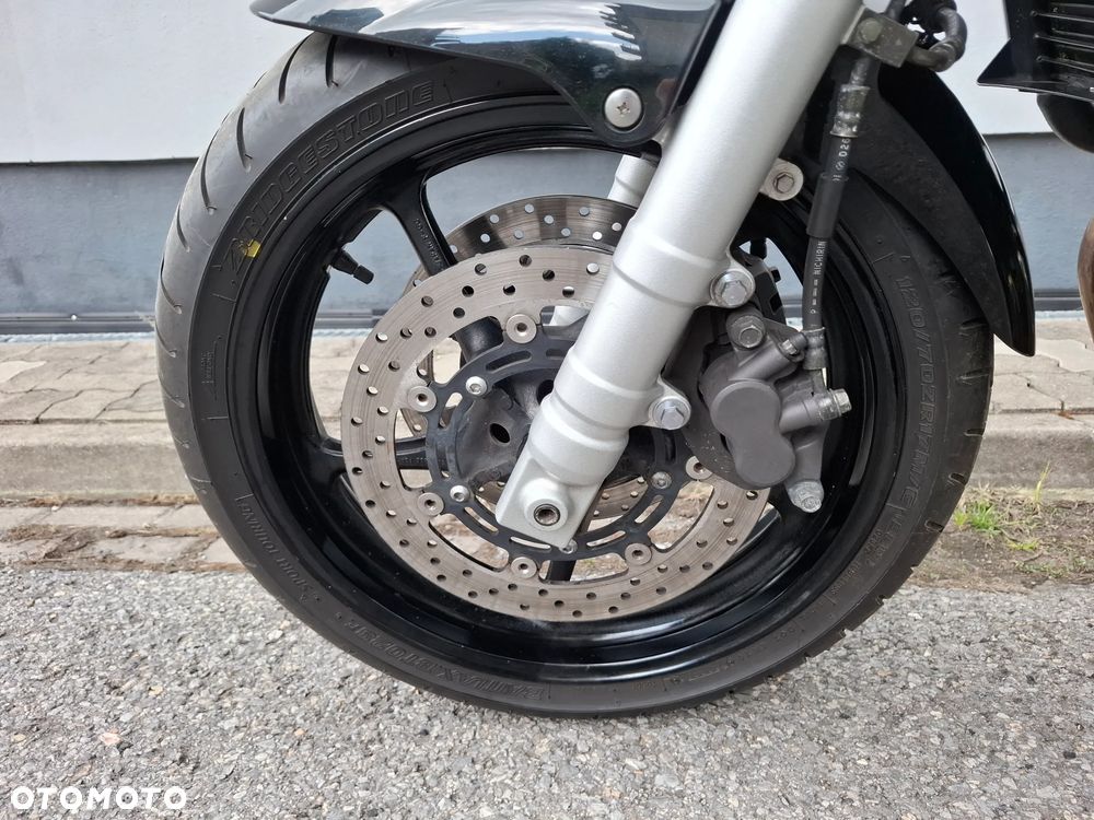 Yamaha FZ6 - 23
