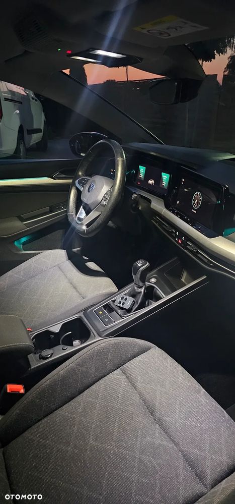 Volkswagen Golf 2.0 TDI SCR Life - 21