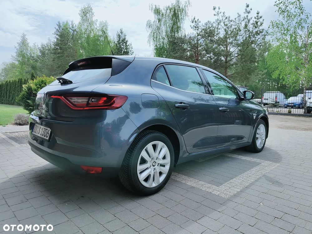 Renault Megane 1.2 16V TCE Energy Dynamique - 4