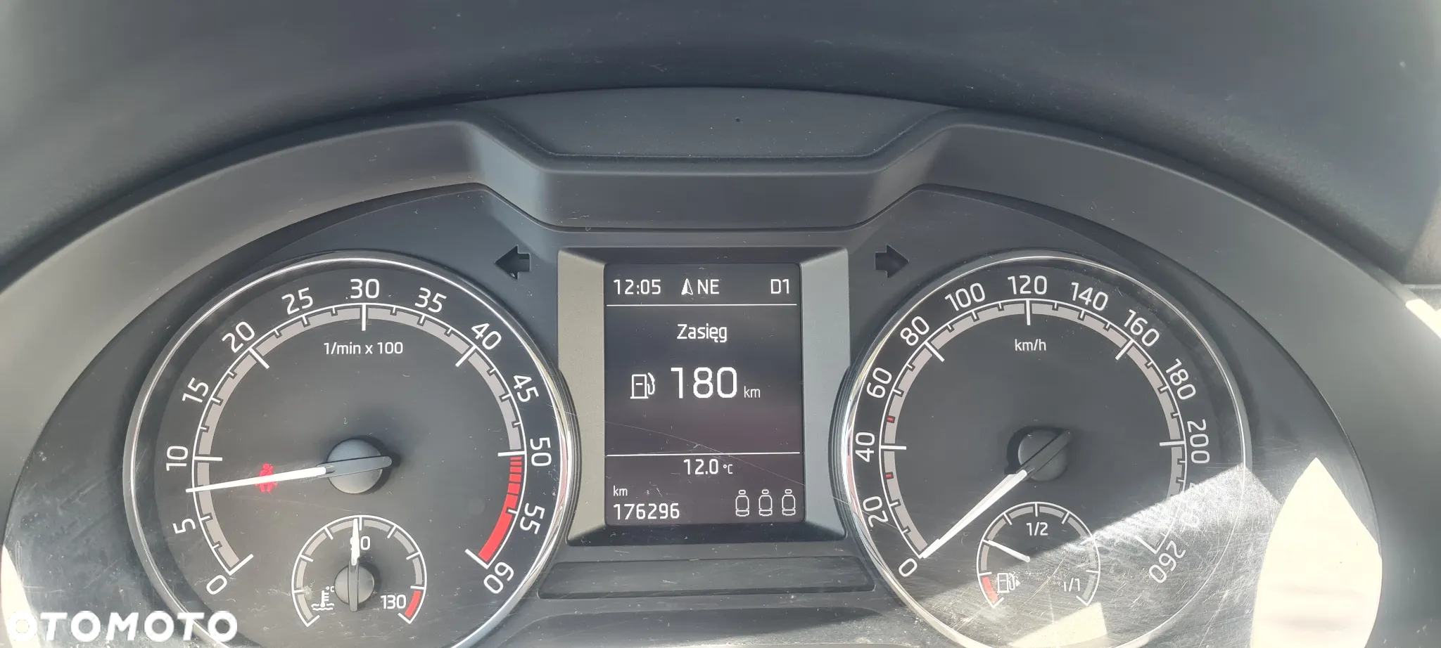 Skoda Octavia 1.6 TDI Ambition DSG - 10