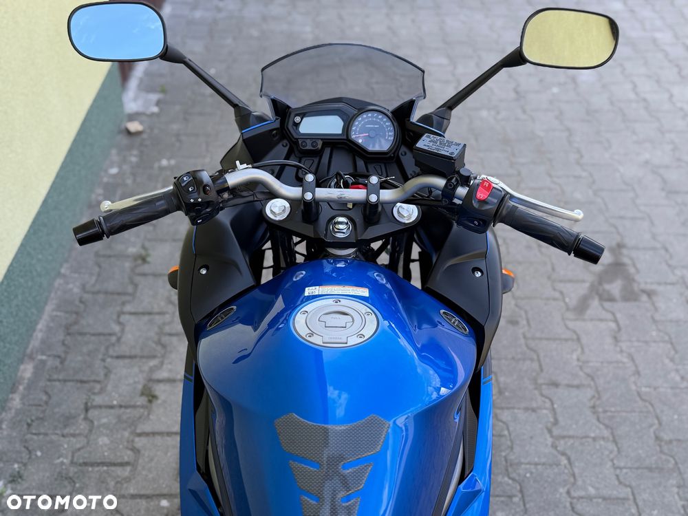 Yamaha XJ - 17