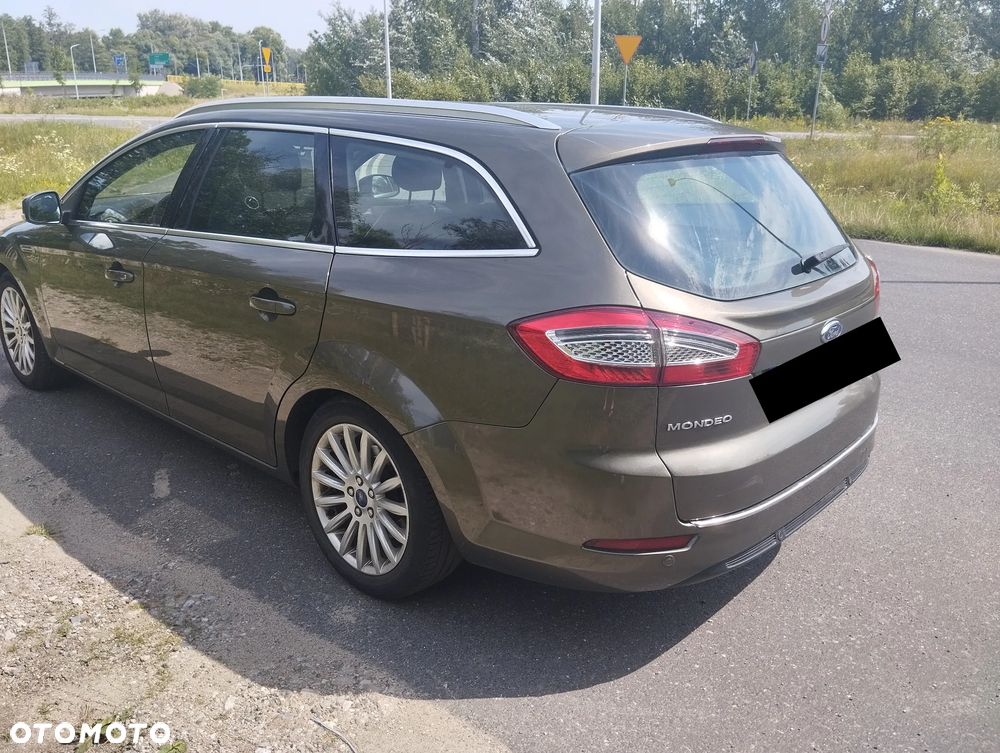 Ford Mondeo 1.6 TDCi Platinium X Plus (Titanium) - 3