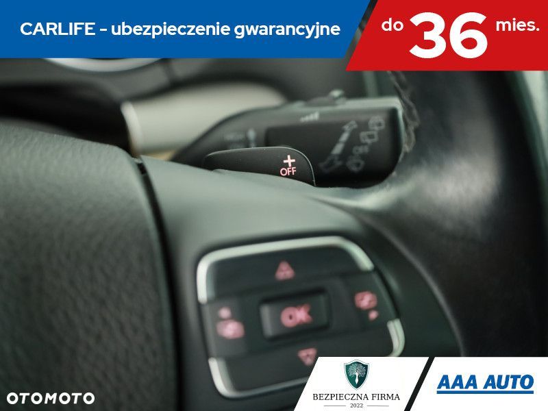 Volkswagen Golf - 18