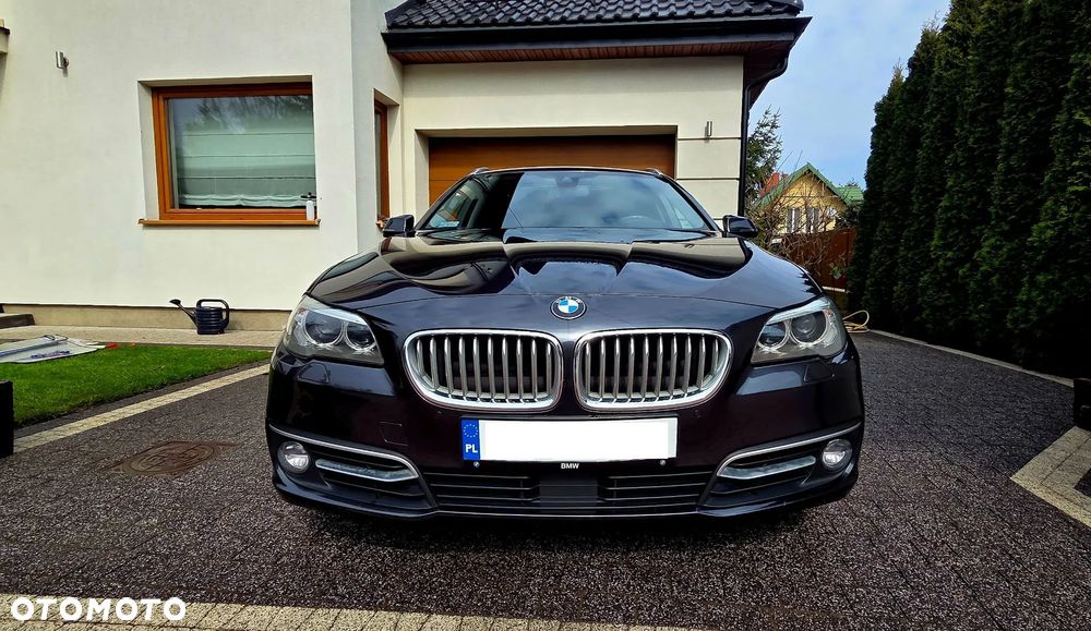 BMW Seria 5 528i xDrive Modern Line - 7