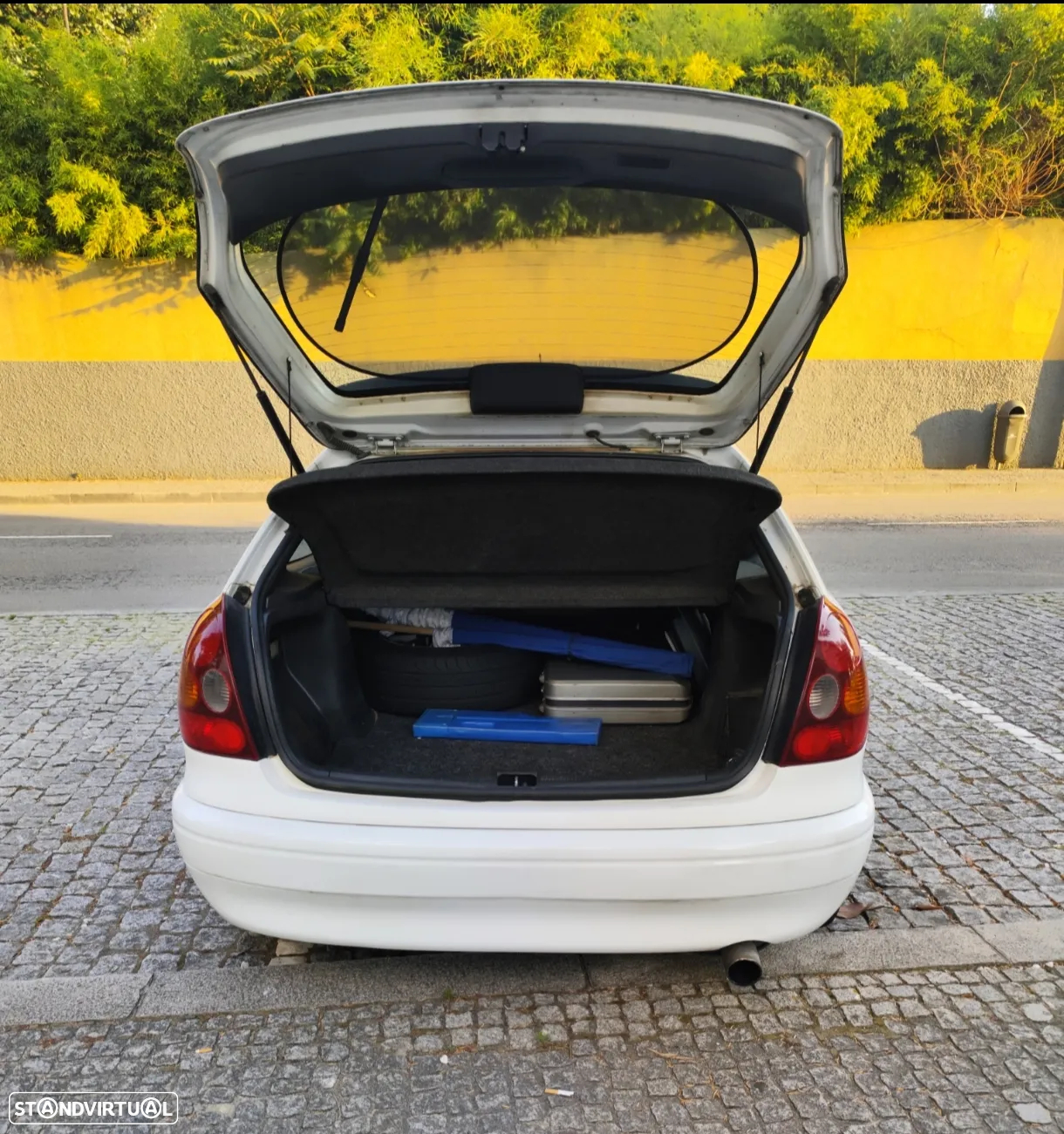 Toyota Corolla - 6