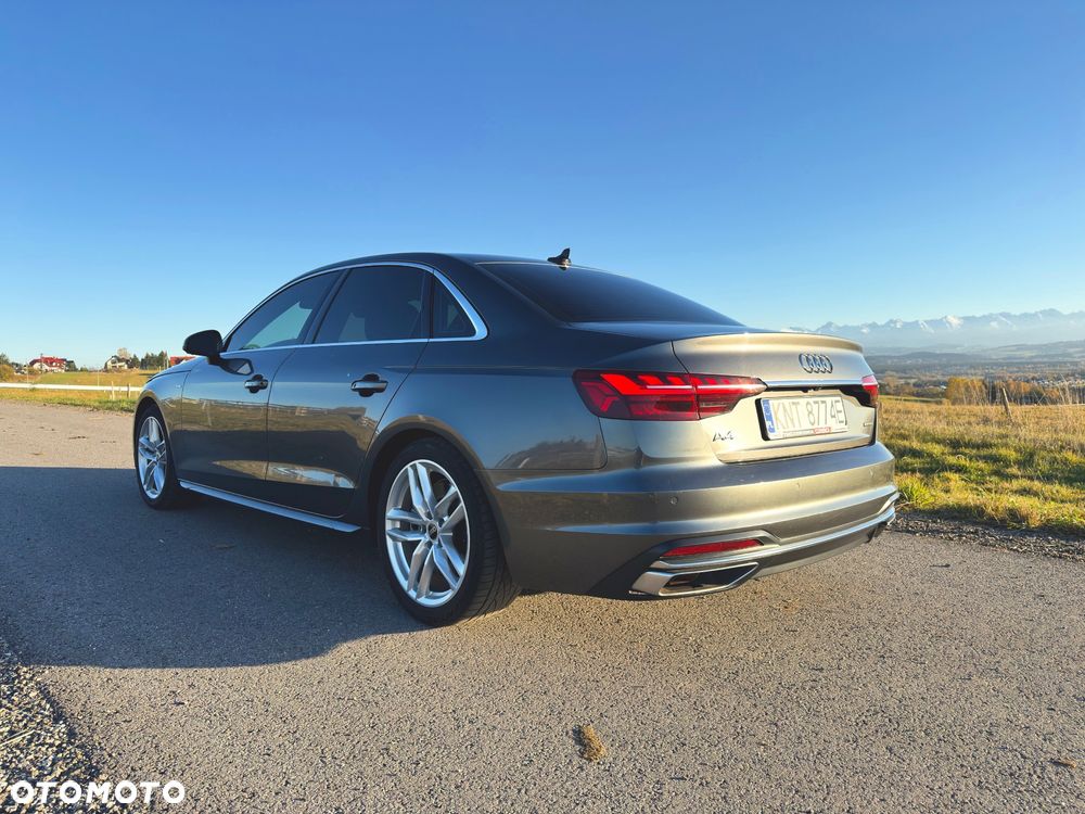 Audi A4 Limousine - 5