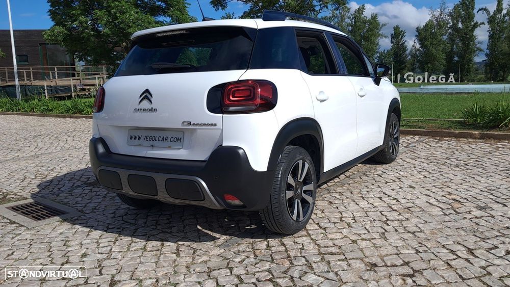 Citroën C3 Aircross 1.2 PureTech Shine Pack EAT6 — fotografia 9